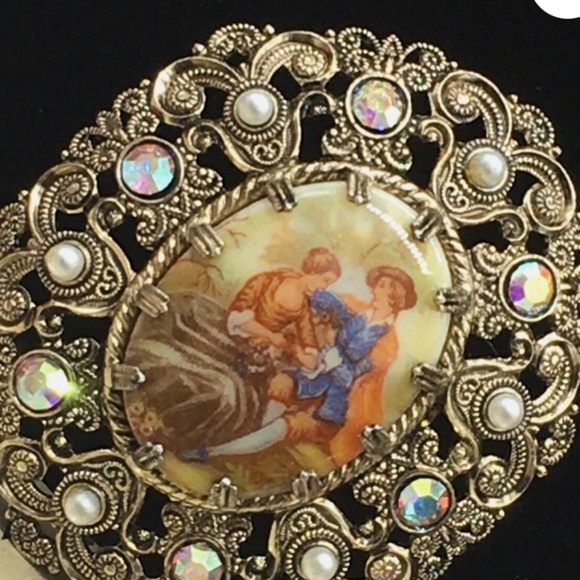 Vintage Stunning Brooch Filigree Victorian Porcelain Courting Couple Jewel Pearl - Picture 3 of 10